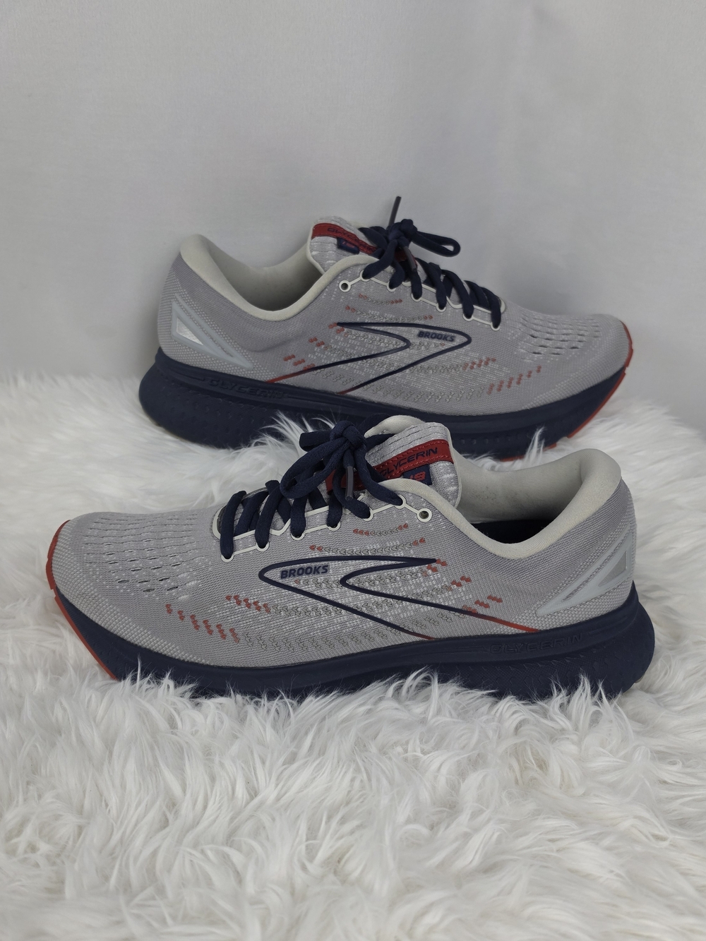 Brooks Glycerin 19 Men’s Running Shoes Gray Navy Red DNA Loft Sneakers